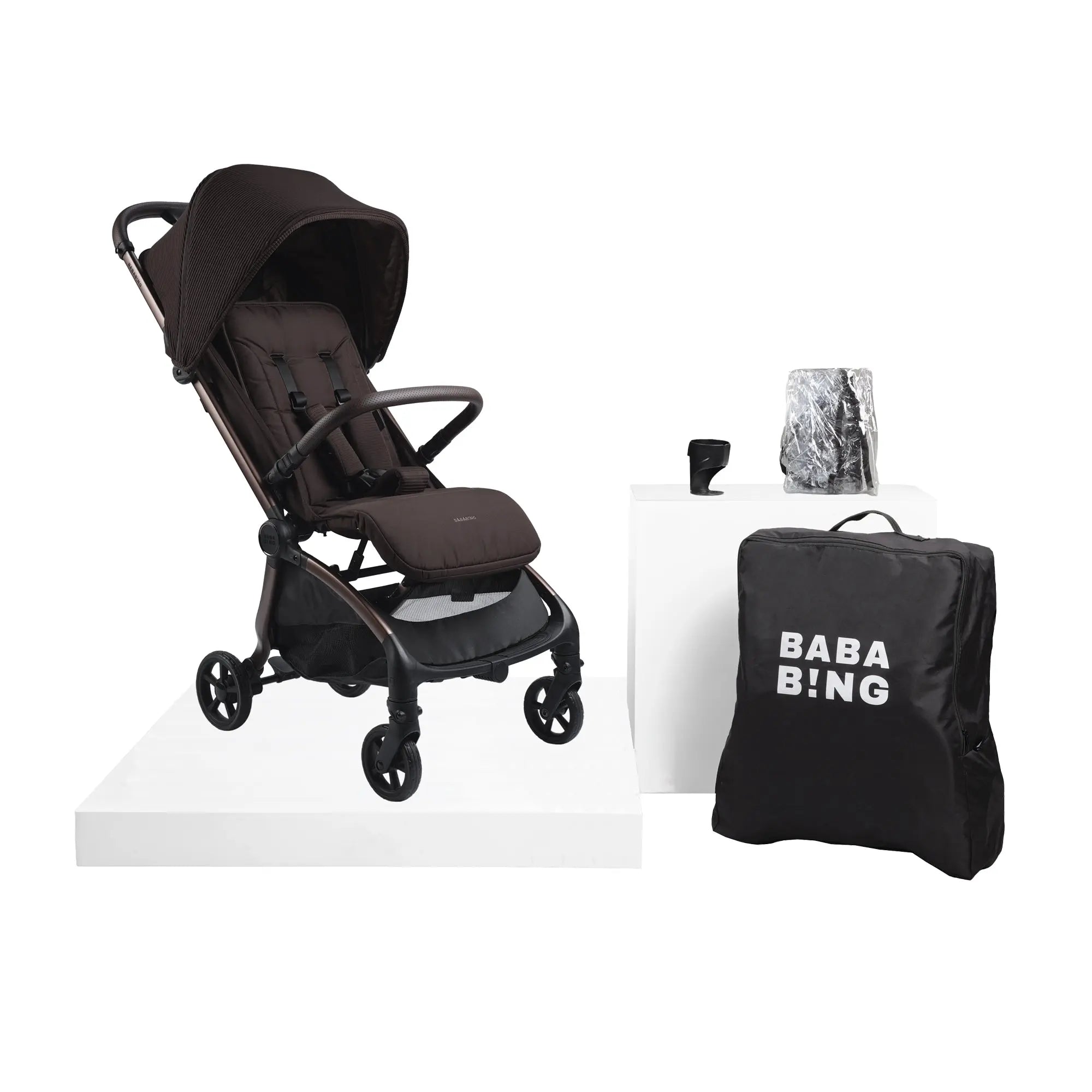 compact pushchair with accessories in kofe colour